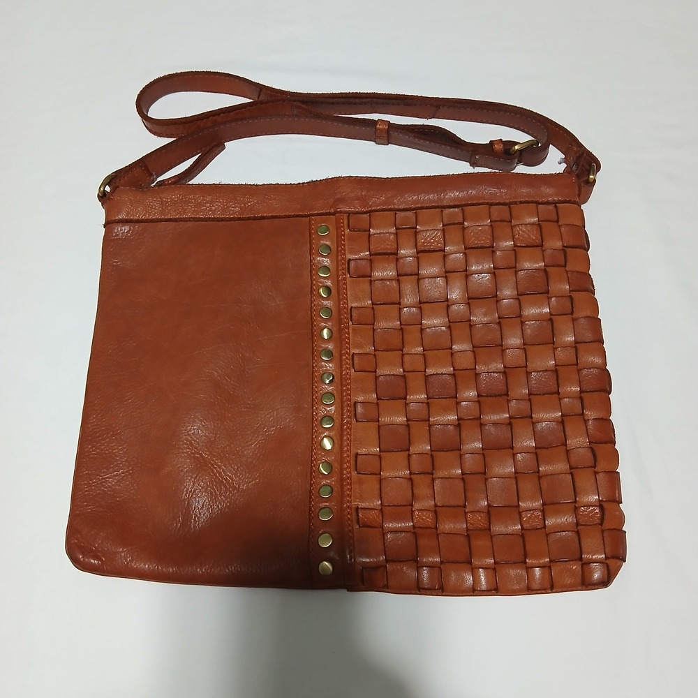 Marta Ponti Woven Leather Crossbody Bag Cognac Studded‎ Shoulder Bag